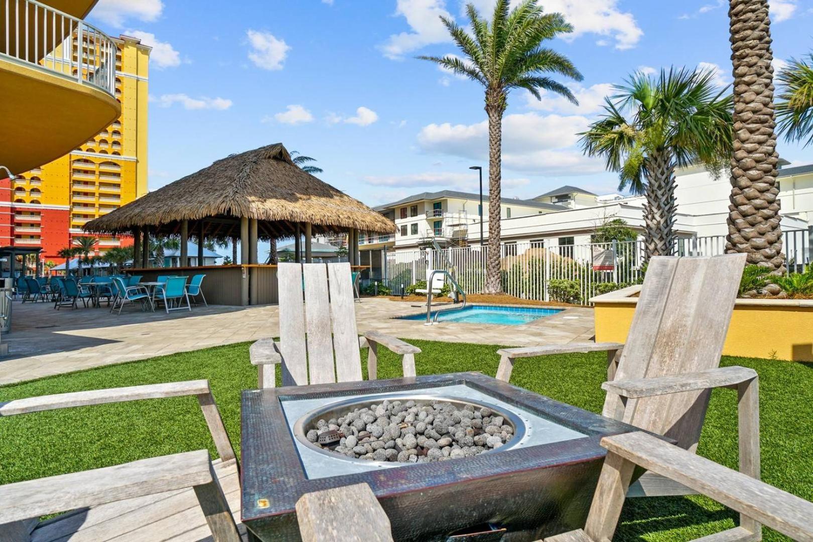 Holiday home Calypso 3 New Relax Unwind Luxury Pcb Next To Pier Park 3 Bed 2 Bath Pool Hot Tub Tikki Bar *